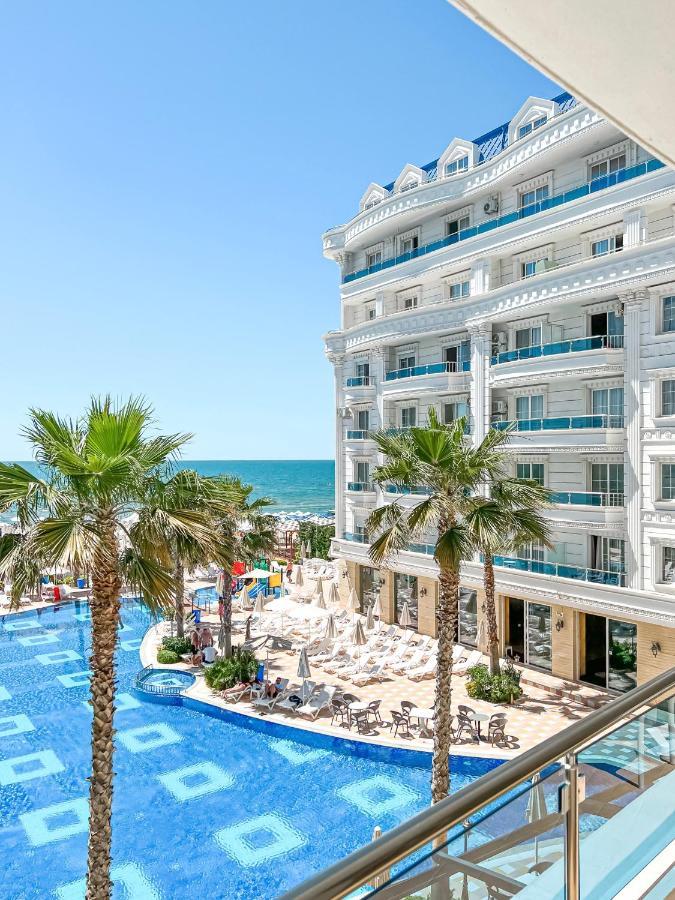 Resort Grand Blue Fafa & 5*